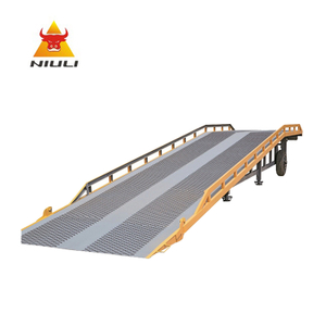 NIULI قابل للتعديل ارتفاع الرفع 8 طن الهيدروليكية المتنقلة تحميل الحاويات حوض رفع منحدر للرافعة الشوكية